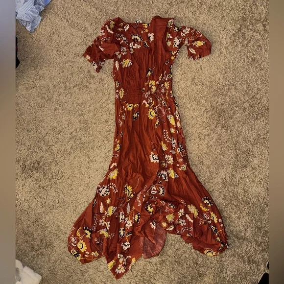 Flower Dress - Picture 8 of 9